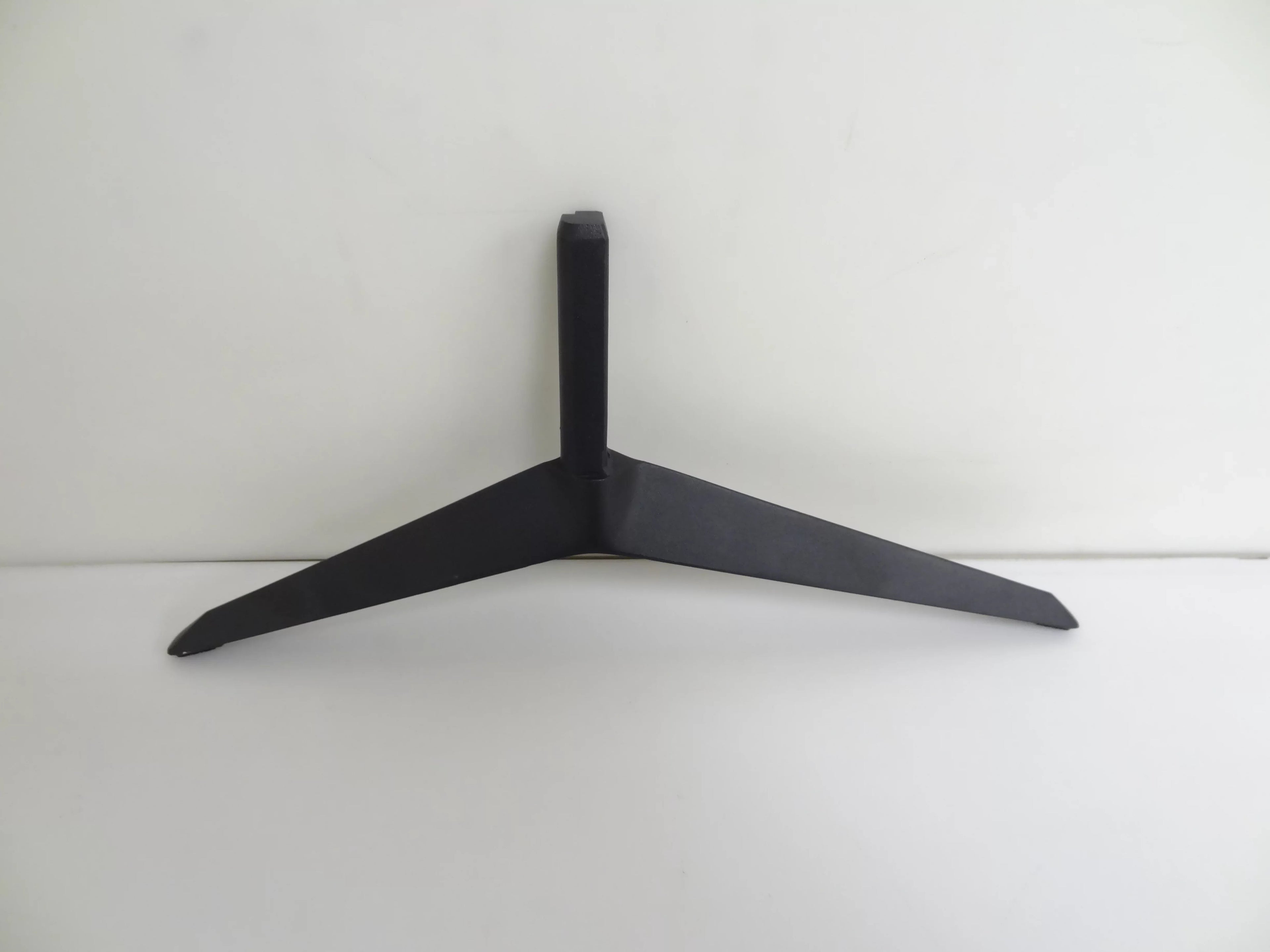 Restored Vizio V706-J03 Sizetand Legs W/Sizecrews (Refurbished)