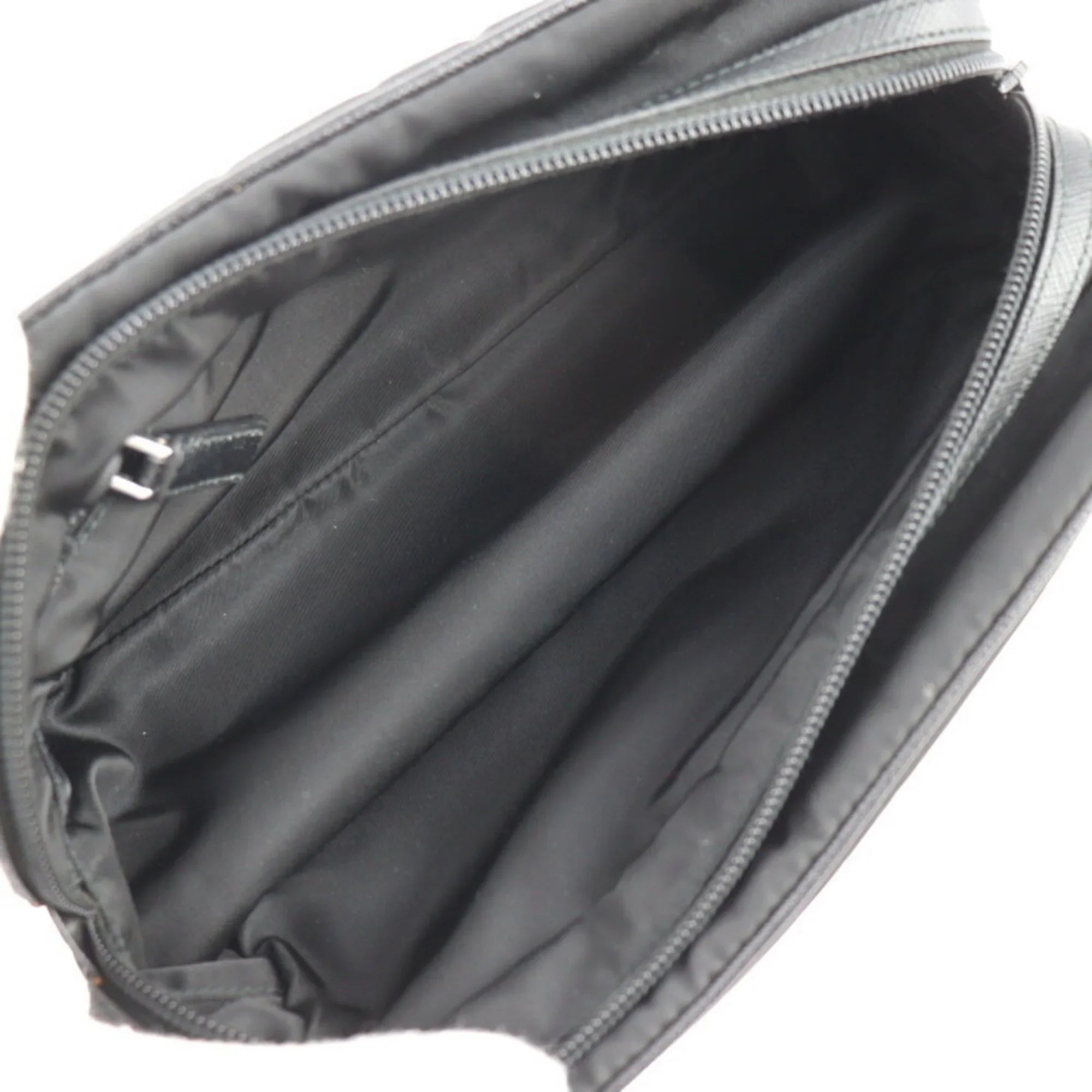 Pre-Owned PRADA Prada second bag 2NA819 nylon leather black silver hardware clutch handbag triangle logo (Good)