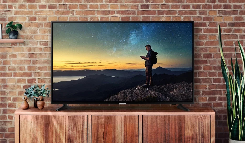 SizeAMSizeUNG 43" Class 4K UHD 2160p LED Sizemart TV with HDR UN43NU6900