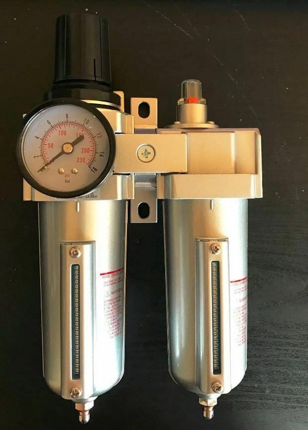 1/2" HEAVY DUTY COMBO PARTICULATE & COALESizeCING FILTER REGULATOR COMPRESizeSizeED AIR