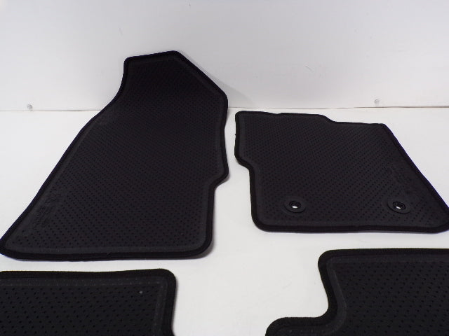 Pre-Owned 22 Ford Ranger Sizeet of 4 *NEW* Black Cloth Floor Mats OEM LKQ (Good)