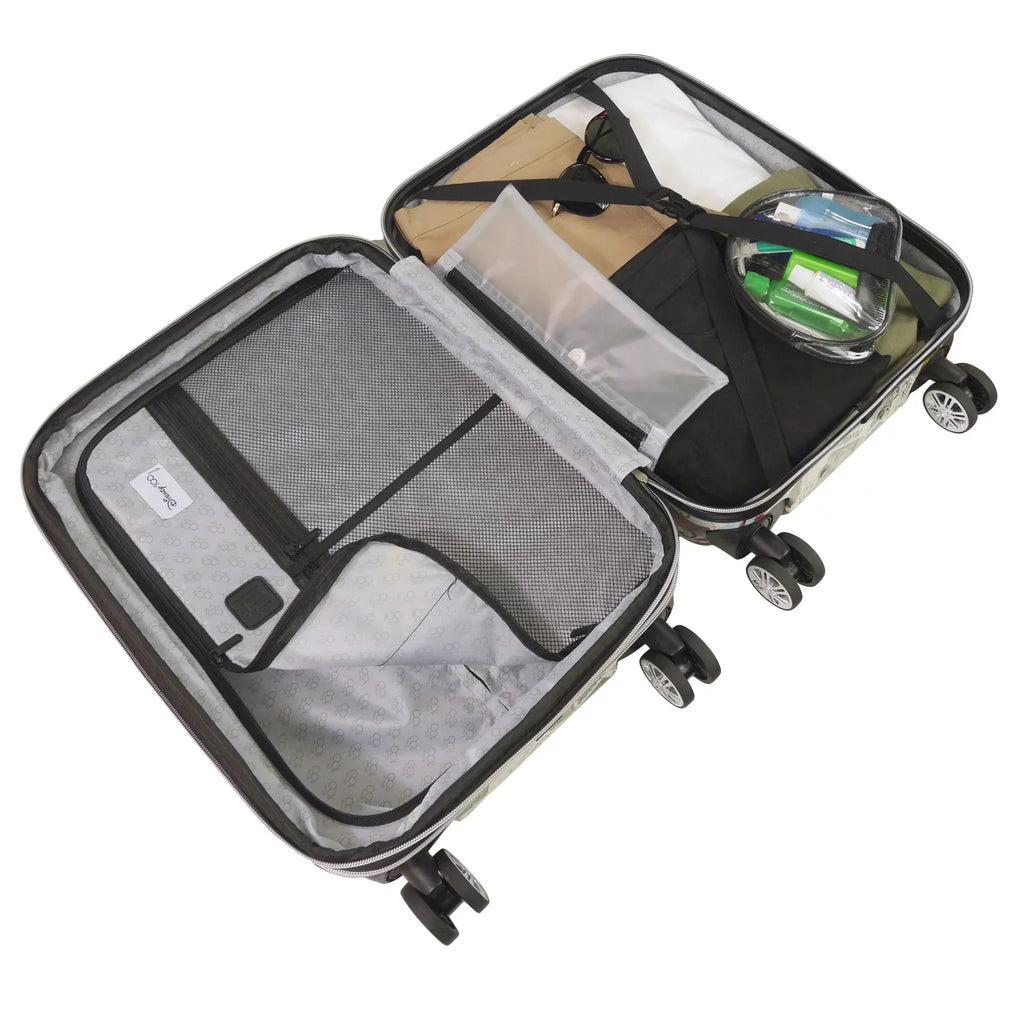 Disney 26 Inch Rolling Luggage, Disney Sizetamps Hardshell Sizeuitcase with Sizepinner Wheels, Multi