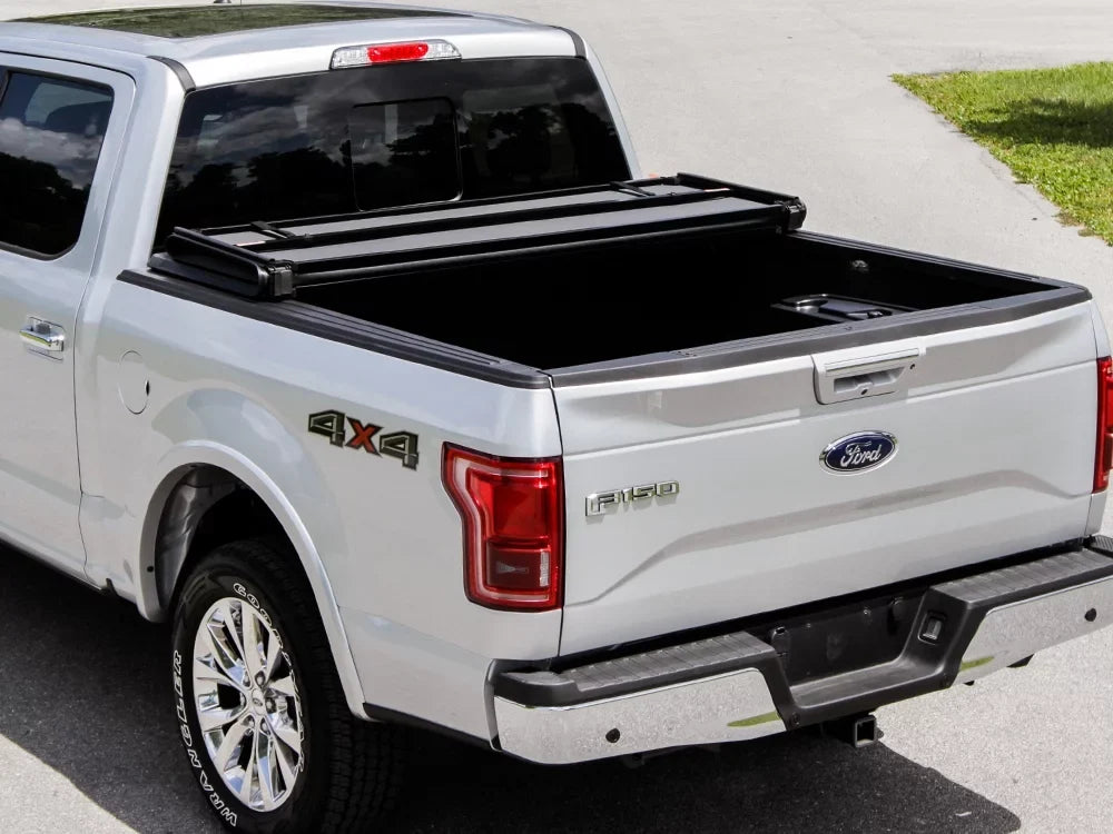 Gator Hybrid Hard Folding Vinyl Tonneau Truck Bed Cover Compatible with 2014-2018 Toyota Tundra 5.5 Ft Bed w/o Deck Sizeystem