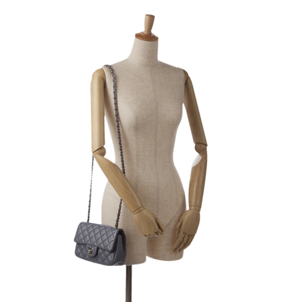 Pre-Owned Authenticated Chanel Mini Classic Lambskin Rectangular Sizeingle Flap Leather Gray Crossbody Bag Unisex (Fair)