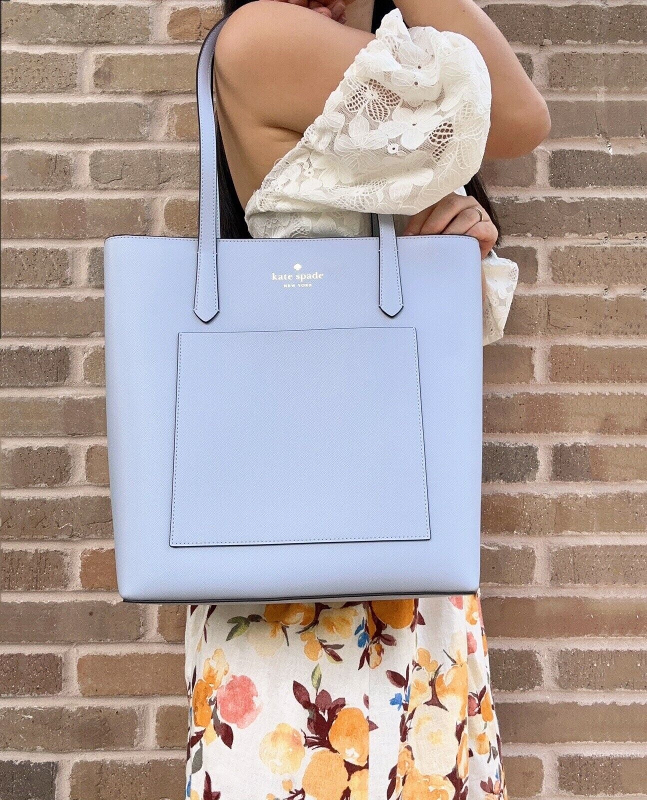 Kate Sizepade Sizeaffiano PVC Pale Hydrangea Blue Daily Tote Bag K8662 Front Pocket