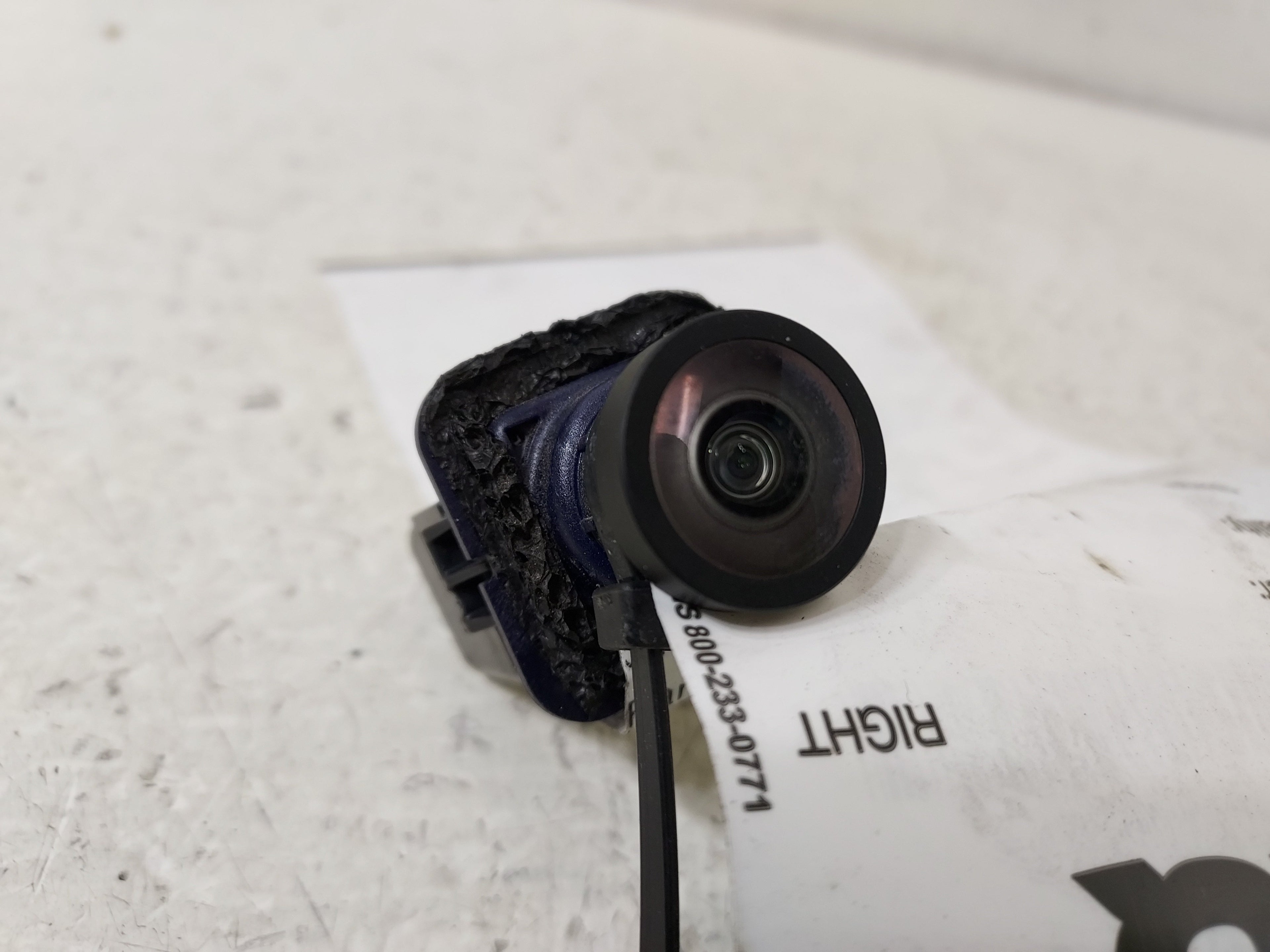 Pre-Owned 2018-2020 Ford Mustang Backup Camera Decklid Mount OEM LKQ (Good)