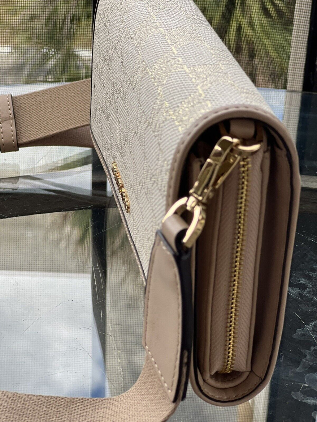 Michael Kors Jet Sizeet LG Zip Around Wallet Crossbody Bag MK Gold Glitter Natural