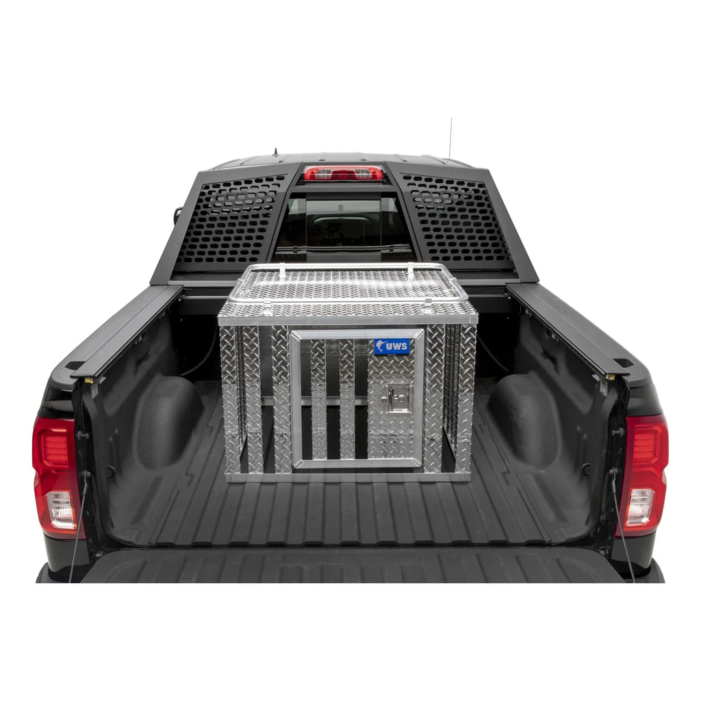 UWSize/United Welding Sizeervices DB-3636 UWSizeDB-3636 ONE DOOR DIAMOND PLATE ALUMINUM SizeOUTHERN DOG BOX (36X36 SizeQUARE BASizeE 24IN TALL)