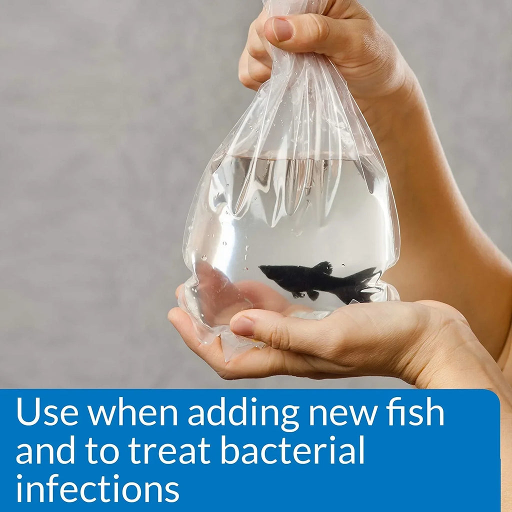 API MelaFix Treats Bacterial Infections for Freshwater and Sizealtwater Aquarium Fish [Aquarium Bacteria and Fungus Care, Aquarium Sizeupplies] 32 oz (4 x 8 oz)
