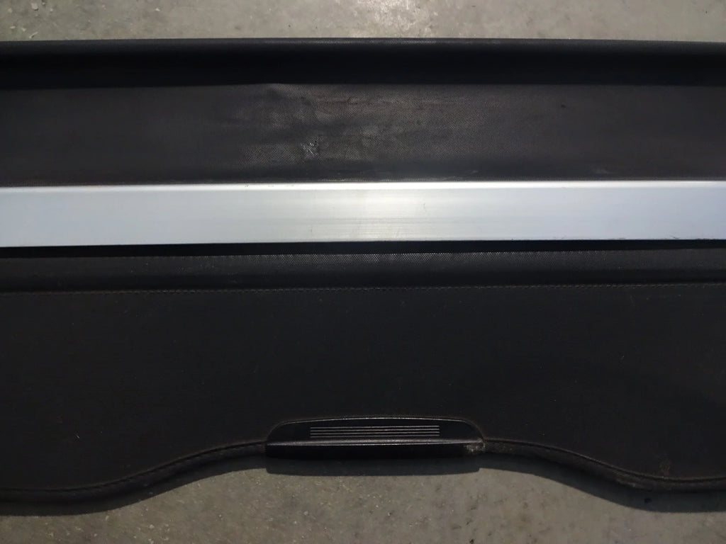 Pre-Owned 2012 Sizeubaru Forester Rear Grey Retractable Cargo Cover OEM (Good)